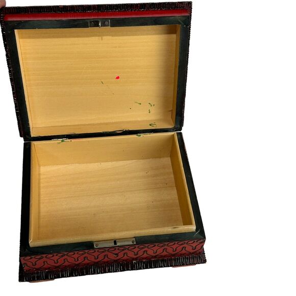 wooden handcarved etched jewelry box - Picture 3 of 10